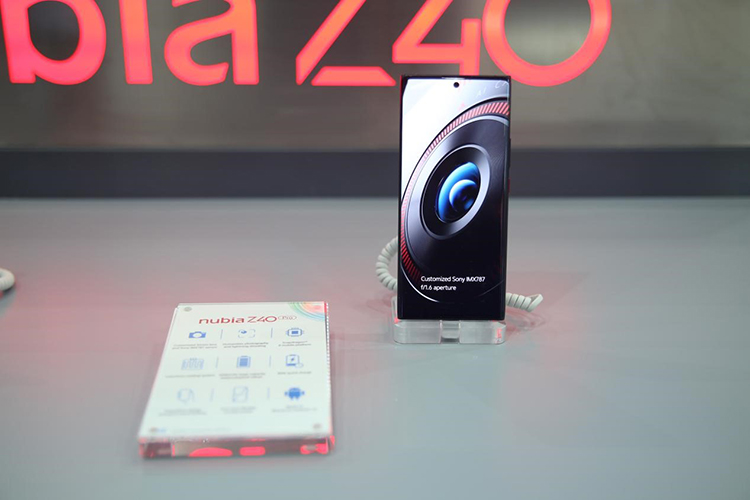 MWC2022 | 中兴多款5G新机齐亮相 毫米波5G传输达到10Gbps-第2张图片-科技快讯