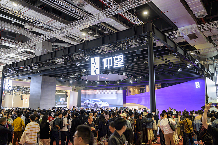从上海车展看行业变化：电动化、智能化成车展主流，2023或成拐点-第3张图片-科技快讯
