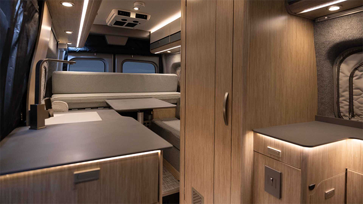 Winnebago展示eRV2概念车 展示房车完全电动化趋势-第4张图片-科技快讯