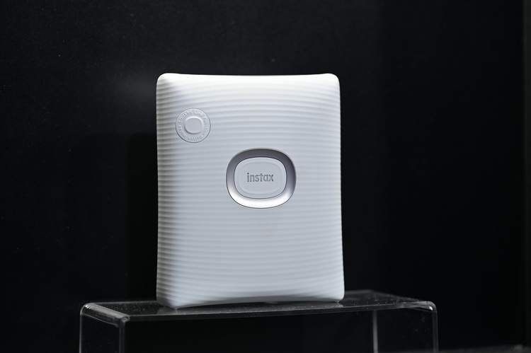 富士再推instax新相机SQUARE SQ40 还有哈利波特联名礼盒-第9张图片-科技快讯
