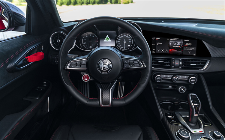 阿尔法&middot;罗密欧Giulia GTA/GTAm即将在国内亮相， *** 40台-第5张图片-科技快讯
