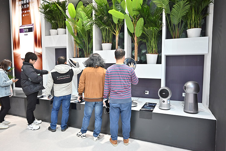 AWE2021 | 树立高端品牌好榜样 莱克入选CCTV大国品牌-第8张图片-科技快讯