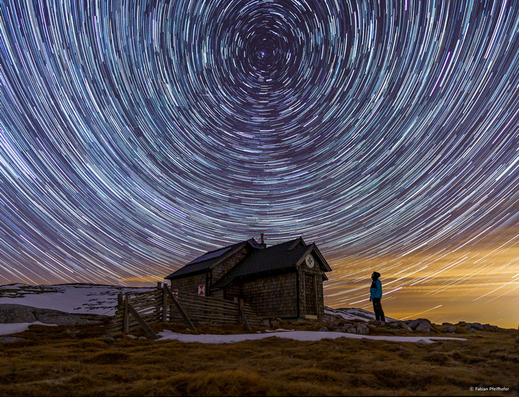 Samyang发布AF 12mm F2 索尼A6000迎来首支星空镜头-第7张图片-科技快讯