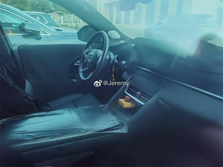 理想X01更多信息曝光：定位全尺寸SUV 预计售价50万元左右-第2张图片-科技快讯
