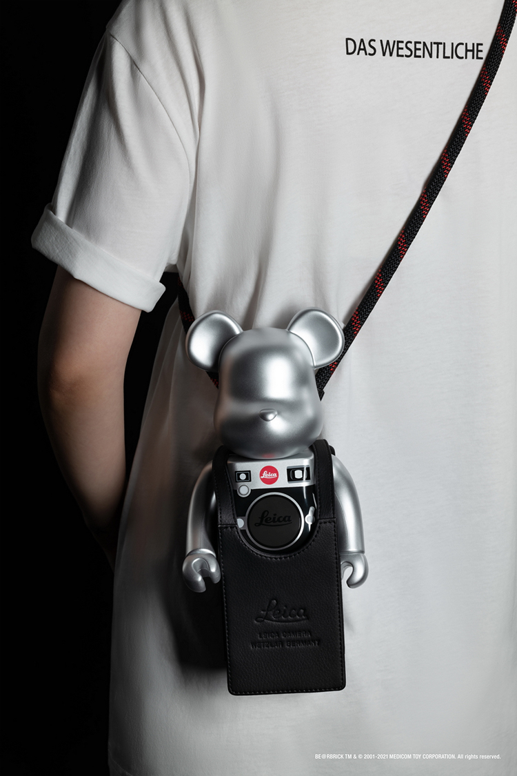 联手潮玩品牌 徕卡推出LEICA x MEDICOM TOY BE@RBRICK "M"-第2张图片-科技快讯