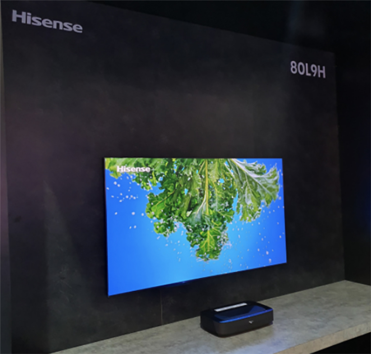 CES2022 | 海信8K激光电视显示方案出炉 8K画质芯片带来极致视觉体验-第5张图片-科技快讯