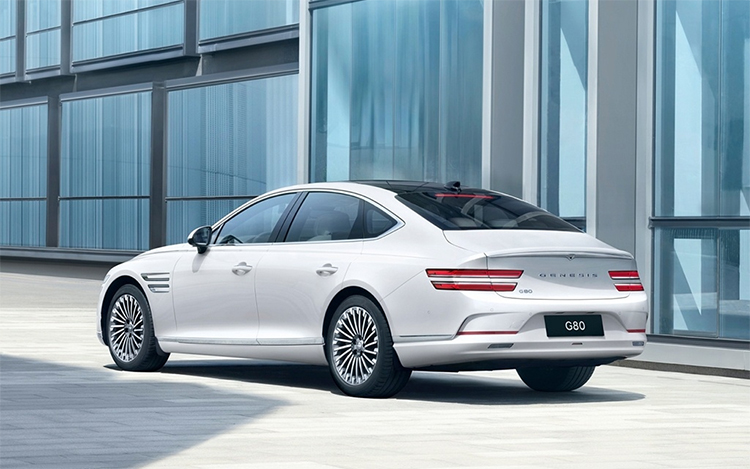 纯电捷尼赛思GV70/G80正式上市 起售价38.58万元-第5张图片-科技快讯