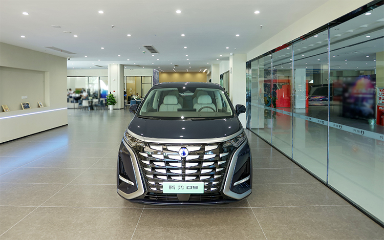 腾势D9将于8月份上市：定位中大型MPV 提供两种动力-第1张图片-科技快讯