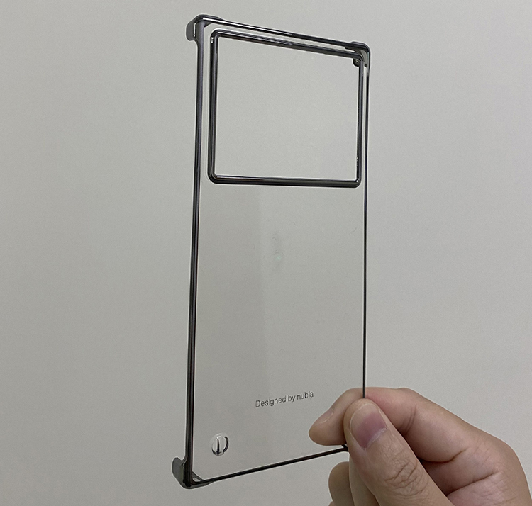 疑似Nubia Z50 Ultra谍照曝光 直角边框并采用屏下前摄方案-第2张图片-科技快讯