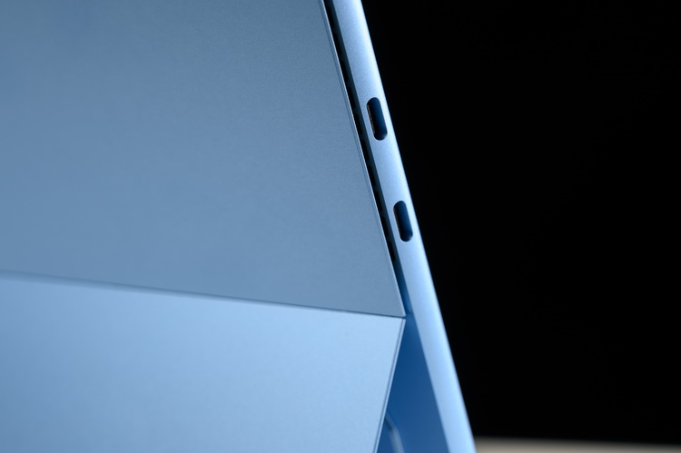 想要轻巧且性能强大的生产力工具？那就选微软Surface Pro 9二合一电脑-第3张图片-科技快讯
