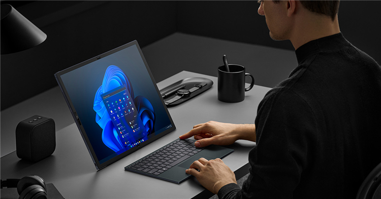IFA2022丨华硕发布Zenbook 17 Fold OLED折叠屏笔记本-第4张图片-科技快讯