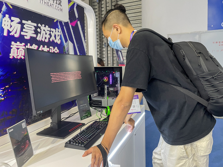 CTiS2021 | 联想展示Qreator 27与T34w-20显示器：工作娱乐两不误-第6张图片-科技快讯