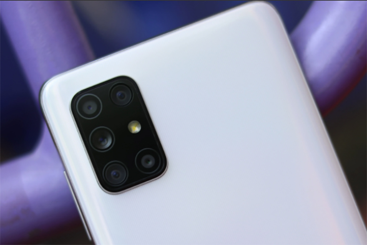 三星或于明年上半年发布Galaxy A72 后置五摄加入长焦镜头-第1张图片-科技快讯