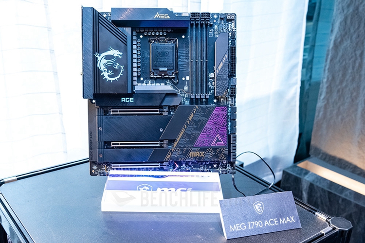 微星介绍自家全新Z790主板：支持WiFi 7和5000M有线 *** -第1张图片-科技快讯
