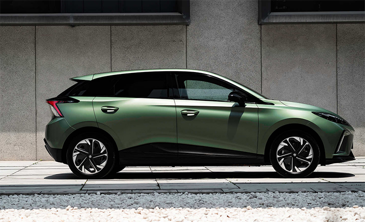 MG MULAN新增两款车型 分别提供425km和520km续航里程-第4张图片-科技快讯