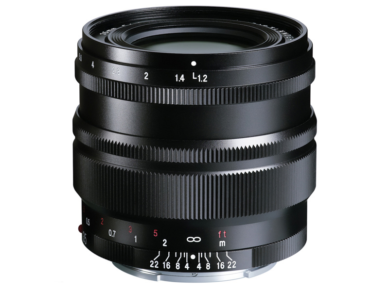 福伦达35mm f/1.2 X曝光 尺寸更小 针对APS-C设计-第2张图片-科技快讯