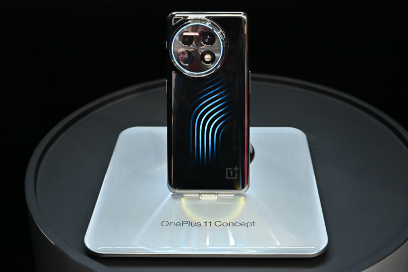 MWC2023 | 一加11概念版亮相 首创内置水冷散热-第1张图片-科技快讯
