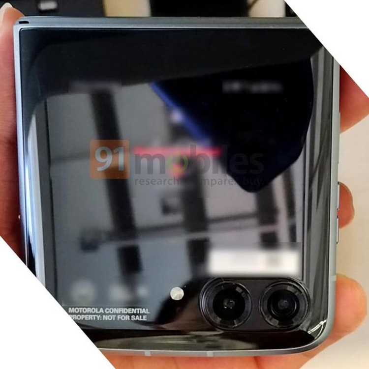 摩托罗拉Razr 3续航或存在较大短板 传言将内置2800mAh电池-第1张图片-科技快讯