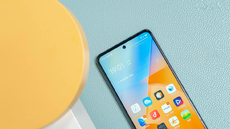 小米Civi 3官宣首发天玑8200-Ultra处理器 主打双3200万像素前置 *** -第2张图片-科技快讯