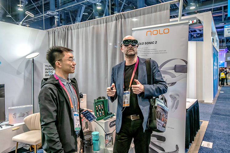 CES2023 | NOLO发布两款VR新品 交互戒指和手势手指跟踪带来更多玩法-第2张图片-科技快讯