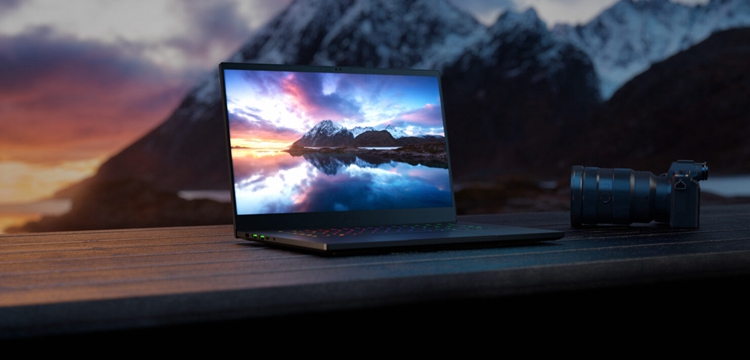 雷蛇发布全球首款2K与240Hz OLED笔记本：搭载RTX 3070Ti显卡-第2张图片-科技快讯