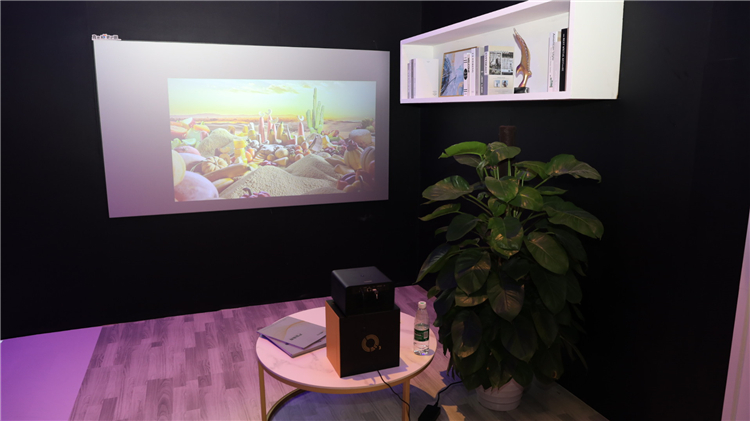 InfoComm 2020丨在家也能有影院般体验 长虹三色4K激光电视惊艳亮相-第7张图片-科技快讯