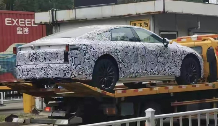 奇瑞、华为、宁德时代联手造车 首款车型谍照曝光-第2张图片-科技快讯