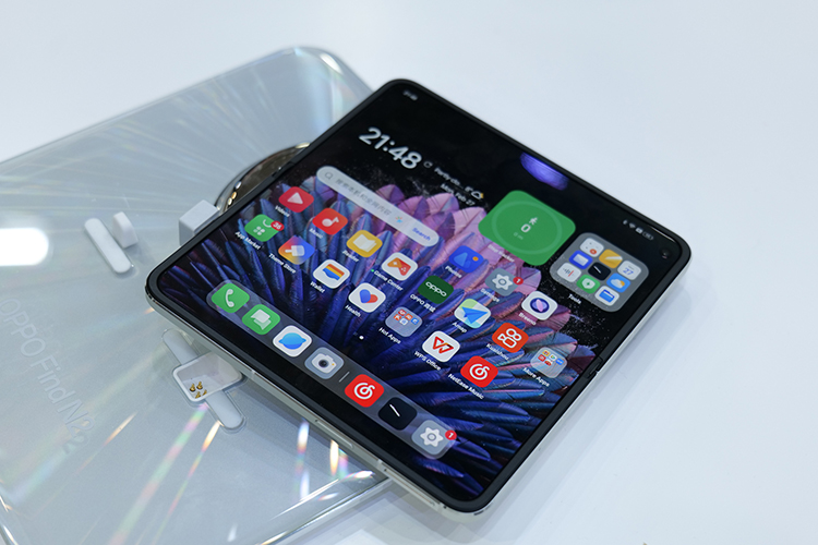 MWC2023 | OPPO携首款WiFi6路由器、Find N2 Flip等产品亮相MWC-第3张图片-科技快讯