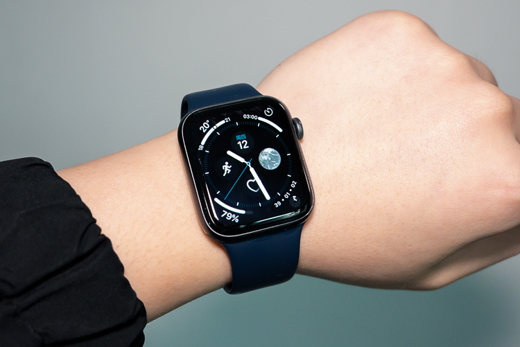 Apple Watch我很满意！入手一年半聊一聊我的使用感受及购买建议-第1张图片-科技快讯