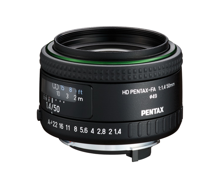 理光发售两款宾得50mm F1.4标头  光学结构源自胶片时代-第2张图片-科技快讯