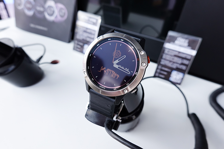 GARMIN 佳明现身2020外滩大会 展示旗下多款健康运动新品-第4张图片-科技快讯