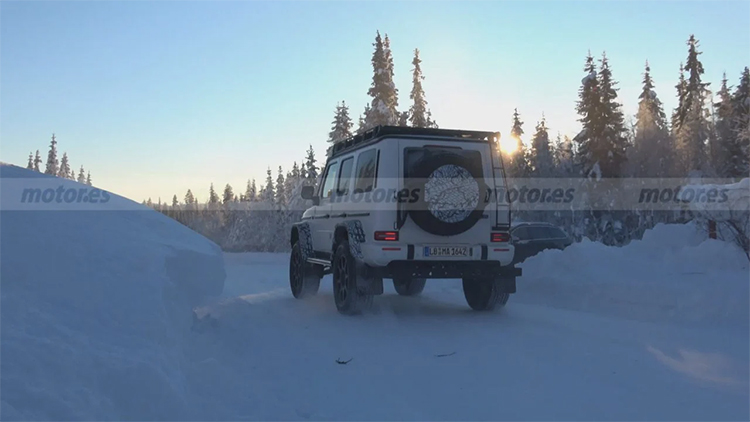 梅赛德斯AMG G 63 4x4&sup2;低伪装谍照曝光 有望年内发布-第3张图片-科技快讯