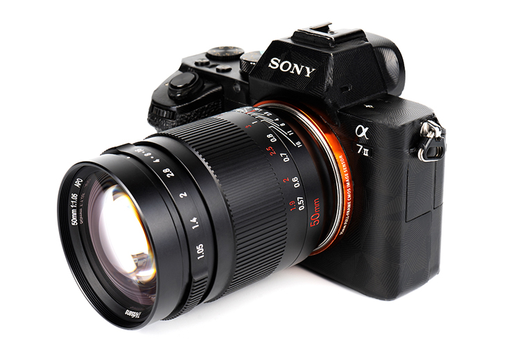 七工匠将发表50mm F1.05 APO镜头 覆盖所有全幅无反卡口-第7张图片-科技快讯