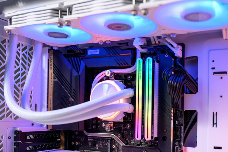 618豪华PC主机装机攻略 性能火力全开兼备酷炫RGB灯效-第6张图片-科技快讯