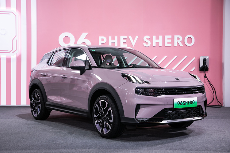领克06 PHEV SHERO正式上市： *** 266台 售价16.88万元-第2张图片-科技快讯