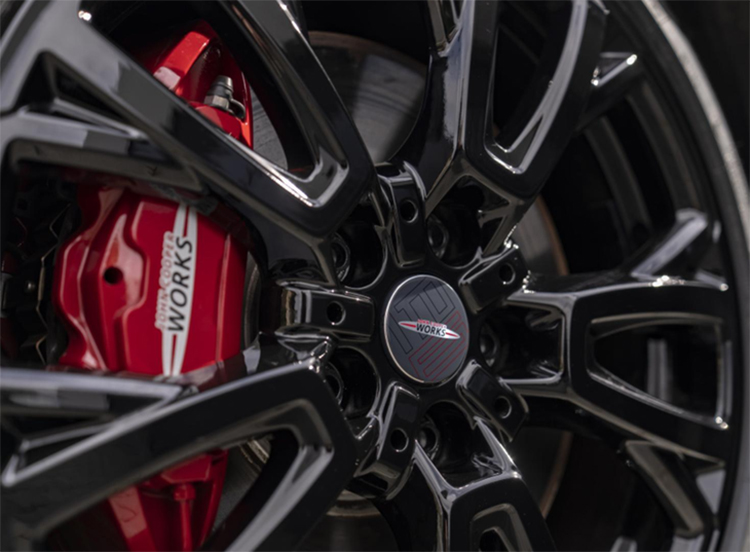 MINI JCW *** 版官图发布 将于5月20日正式发布-第5张图片-科技快讯