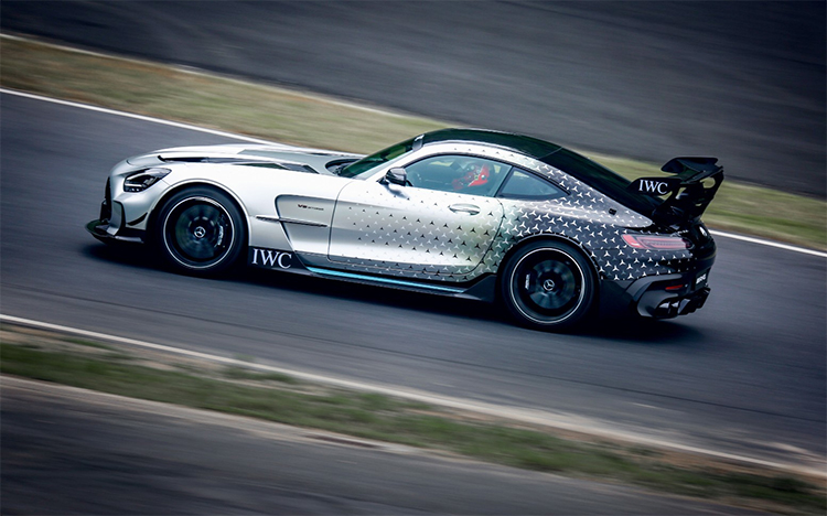 全新梅赛德斯-AMG GT Black Series正式上市 售价368.88万元-第5张图片-科技快讯