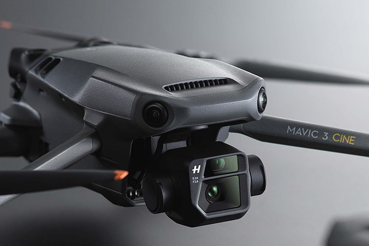 大疆Mavic 3 Cine版暗藏玄机 内置SSD支持自行更换-第1张图片-科技快讯