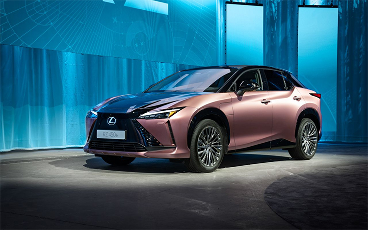 雷克萨斯RZ450e正式发布：定位纯电中型SUV 续航450km-第4张图片-科技快讯