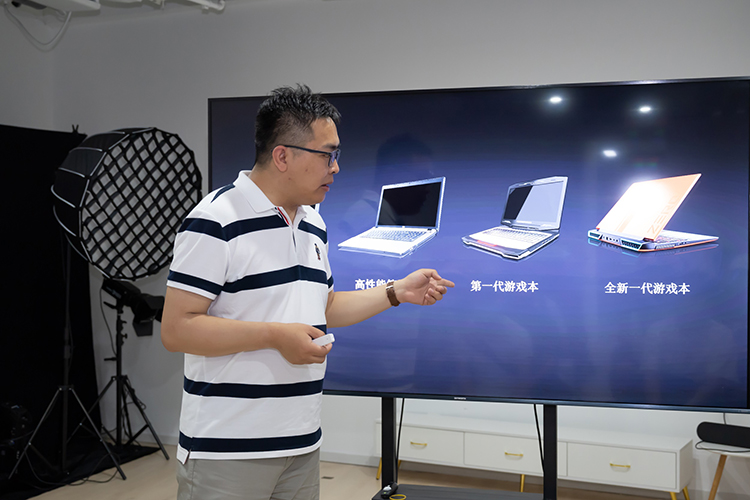 雷神科技亮相热点科技主题日活动 展现电竞新实力-第3张图片-科技快讯
