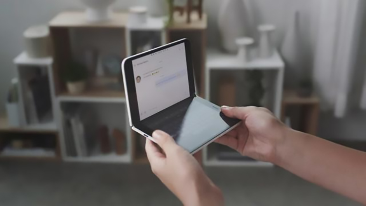 微软Surface Duo 2或将今年第四季度上市 采用最新骁龙888芯片-第1张图片-科技快讯