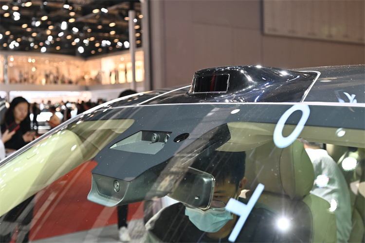 2023上海车展丨AITO问界M5智驾版亮相车展，定义"双智"出行新高度-第2张图片-科技快讯