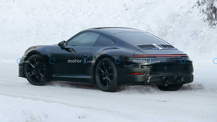 保时捷911改款车型曝光 将提供双门轿跑和敞篷车型-第3张图片-科技快讯