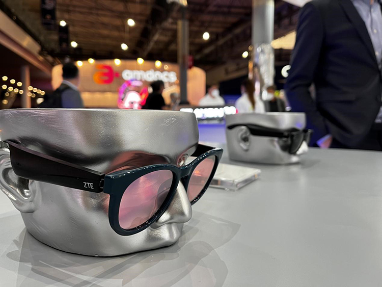 MWC2022 | 中兴多款5G新机齐亮相 毫米波5G传输达到10Gbps-第8张图片-科技快讯