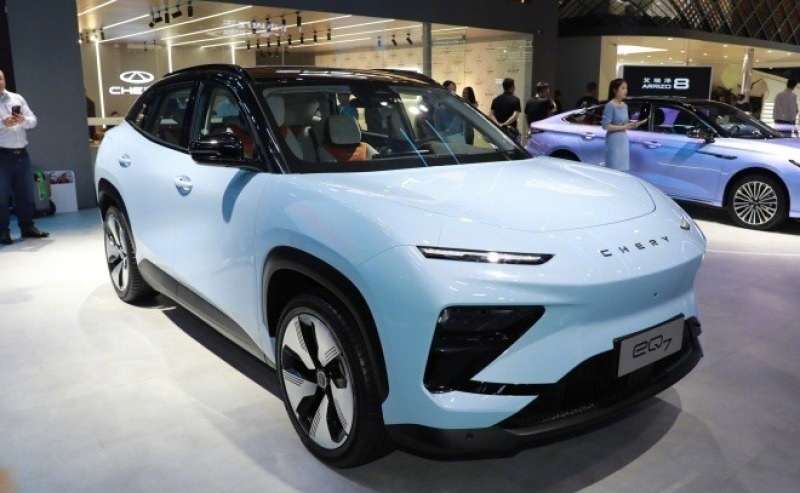 奇瑞eQ7新信息公布 定位纯电中型SUV-第1张图片-科技快讯