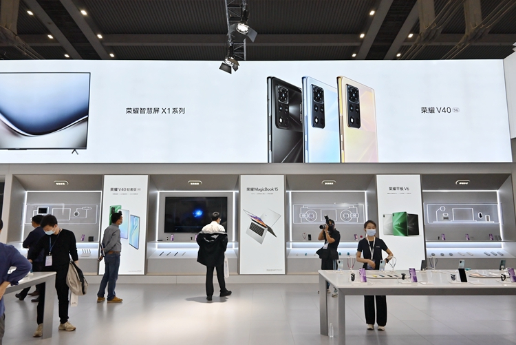 CITE2021 | 荣耀独立之后首度参展，荣耀V40等终端设备竞相亮相-第5张图片-科技快讯