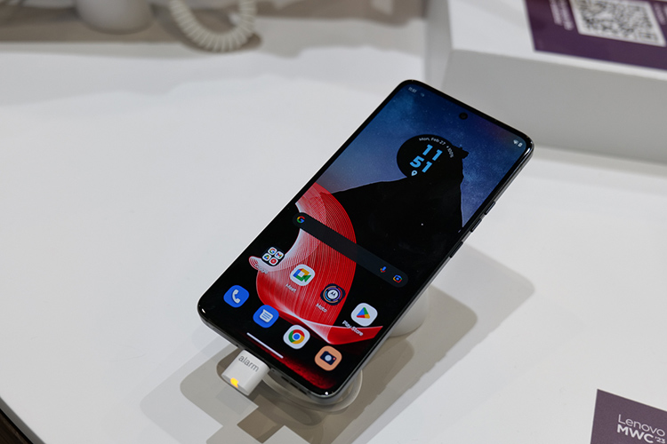 MWC2023 | 联想展示卷轴屏手机与笔记本概念产品 探索屏幕延展新用途-第8张图片-科技快讯
