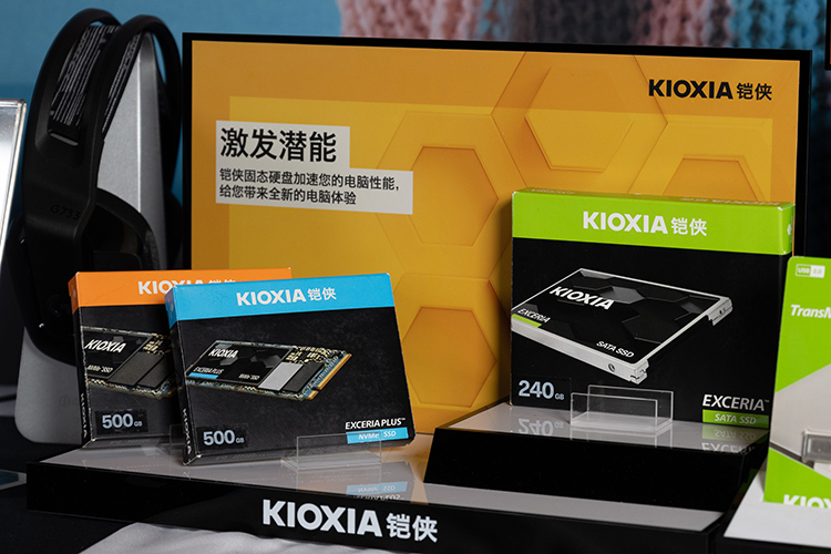 铠侠全线闪存产品亮相热点科技五星奖10周年活动现场-第7张图片-科技快讯