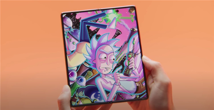 首个Galaxy Z Fold 2详细体验视频放出，价格成唯一悬念-第1张图片-科技快讯