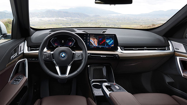 全新宝马X1正式发布 首次推出BMW iX1纯电动车型-第5张图片-科技快讯